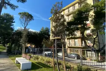 Rexer-Filottrano-Locale-commerciale-in-vendita-Via-XXX-Giugno-Filottrano-AN-Altro