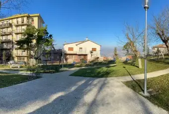 Rexer-Filottrano-Locale-commerciale-in-vendita-Via-XXX-Giugno-Filottrano-AN-Altro