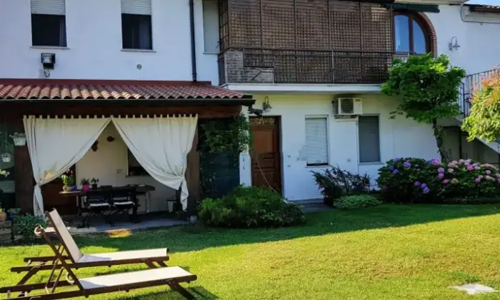 Rexer-Marcaria-Vendesi-una-spaziosa-casa-indipendente-a-Marcaria-Altro