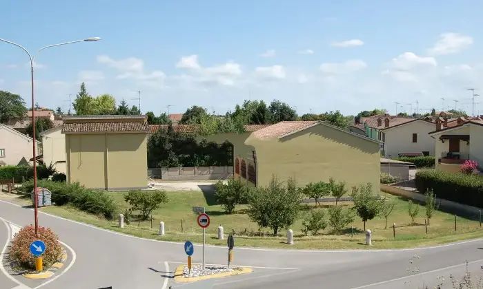 Rexer-Quistello-Casa-di-Paese-con-Ampio-Terreno-in-Vendita-Via-Gramsci-Quistello-Altro