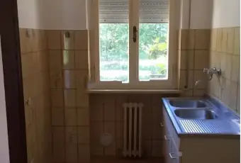 Rexer-Ostra-Vendesi-Appartamento-al-Secondo-Piano-con-Garage-Giardino-e-Orto-Altro