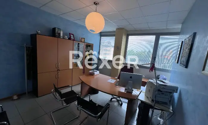 Rexer-Reggio-Emilia-Ufficio-al-piano-con-ascensore-nel-complesso-DIREZIONALE-REGINA-MARGHERITA-Altro