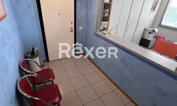 Rexer-Reggio-Emilia-Ufficio-al-piano-con-ascensore-nel-complesso-DIREZIONALE-REGINA-MARGHERITA-Altro