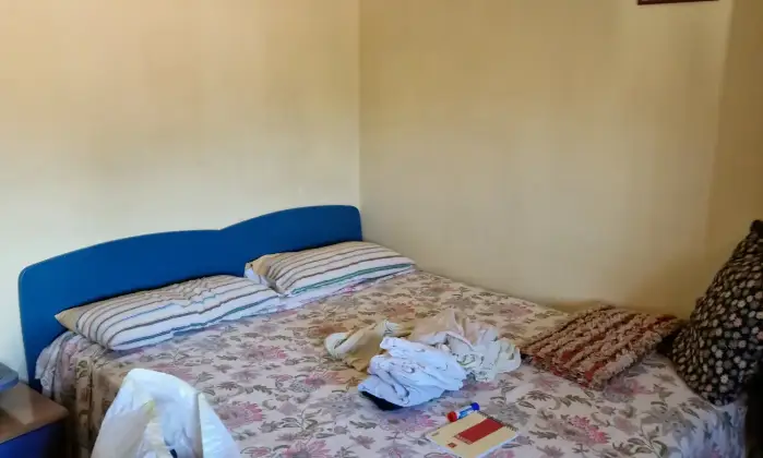 Rexer-Decollatura-Appartamento-di-vani-da-mq-a-Decollatura-Camera-da-letto