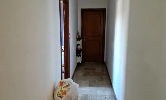 Rexer-Decollatura-Appartamento-di-vani-da-mq-a-Decollatura-Corridoio