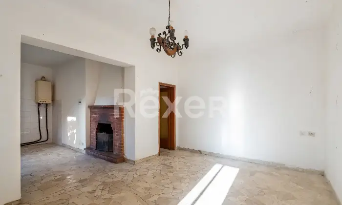 Rexer-Rignano-sullArno-Cascina-nel-Cuore-della-Toscana-tre-appartamenti-e-locali-accessori-Altro