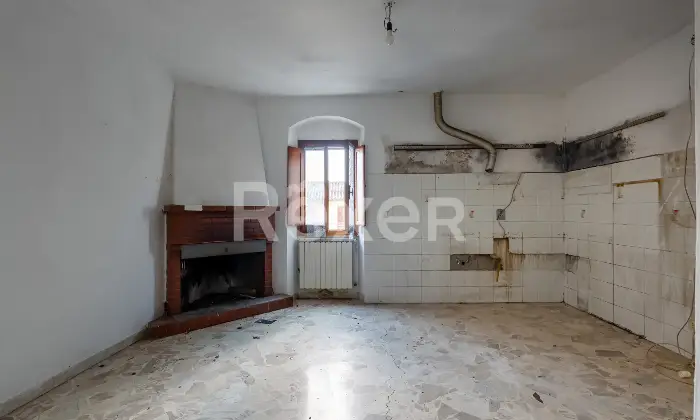 Rexer-Rignano-sullArno-Cascina-nel-Cuore-della-Toscana-tre-appartamenti-e-locali-accessori-Altro