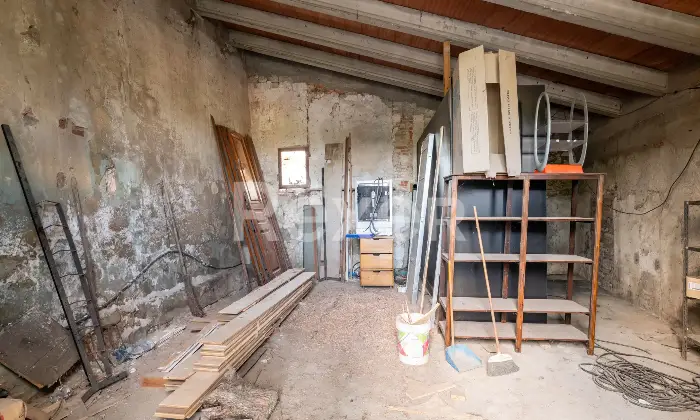 Rexer-Rignano-sullArno-Cascina-nel-Cuore-della-Toscana-tre-appartamenti-e-locali-accessori-Altro