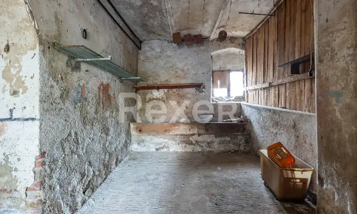 Rexer-Rignano-sullArno-Cascina-nel-Cuore-della-Toscana-tre-appartamenti-e-locali-accessori-Altro