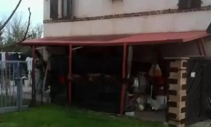 Rexer-Fornace-Vendesi-Casa-singola-in-vendita-Altro