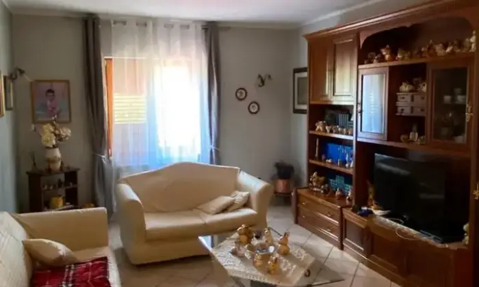Rexer-Grottolella-AV-Vendesi-Appartamento-con-ampi-spazi-e-terreno-privato-a-Grottolella-AV-Altro