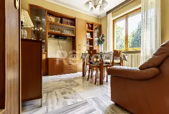 Rexer-Venaria-Reale-Tre-Locali-Venaria-Via-Amati-Altro