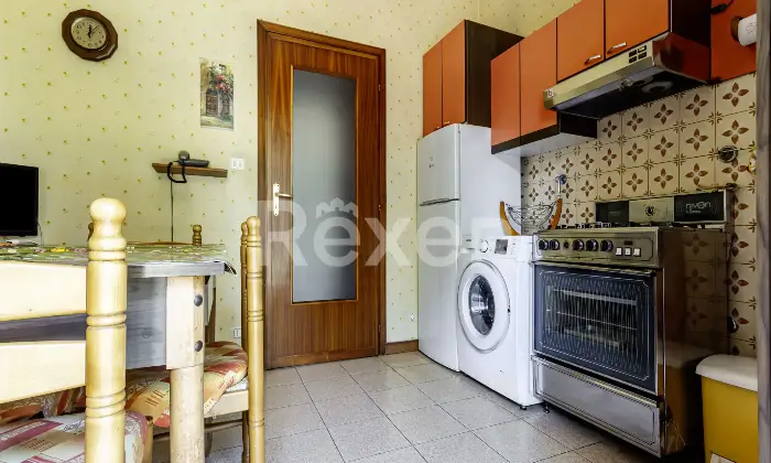 Rexer-Venaria-Reale-Tre-Locali-Venaria-Via-Amati-Altro