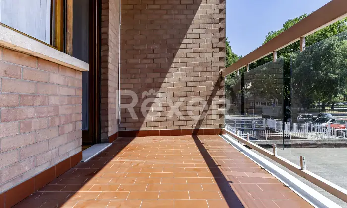 Rexer-Venaria-Reale-Tre-Locali-Venaria-Via-Amati-Altro