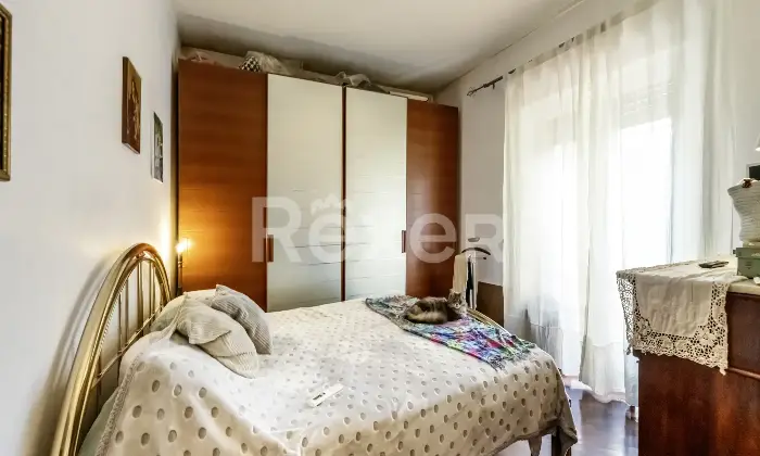 Rexer-Roma-Trilocale-piano-terra-con-ampio-giardino-zona-Primavalle-Altro