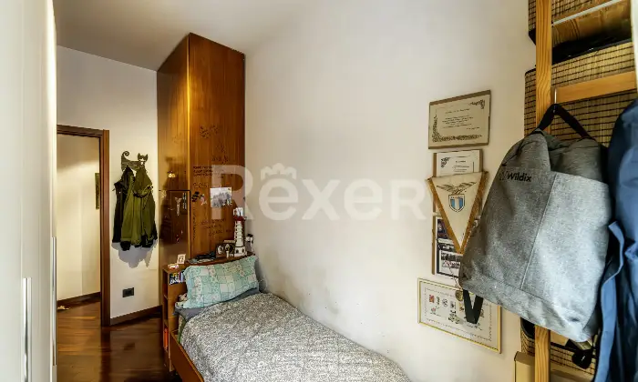 Rexer-Roma-Trilocale-piano-terra-con-ampio-giardino-zona-Primavalle-Altro
