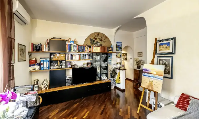 Rexer-Roma-Trilocale-piano-terra-con-ampio-giardino-zona-Primavalle-Altro