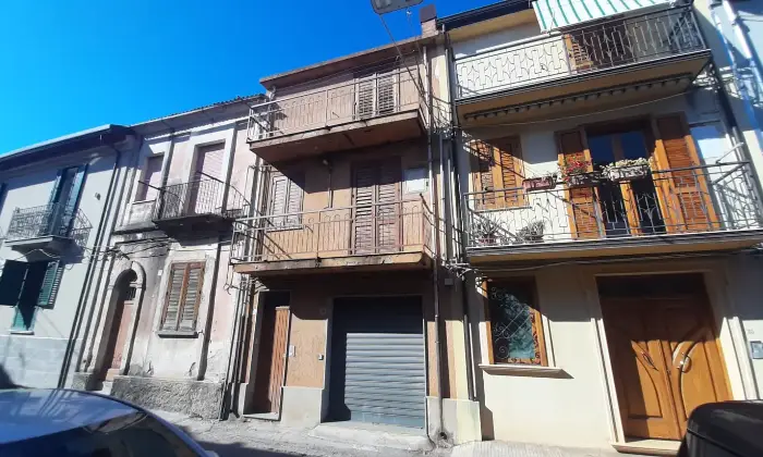 Rexer-Polistena-Abitazione-indipendente-a-piani-ft-triplex-in-muratura-ordinaria-Esterno