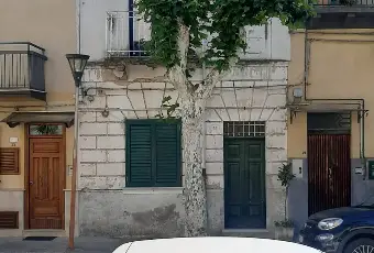 Rexer-Polistena-Abitazione-indipendente-a-piani-ft-triplex-in-muratura-ordinaria-Esterno
