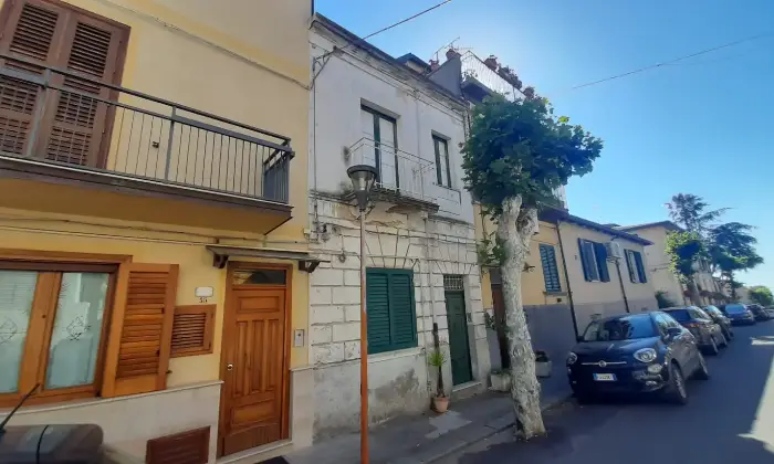 Rexer-Polistena-Abitazione-indipendente-a-piani-ft-triplex-in-muratura-ordinaria-Esterno