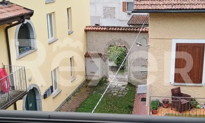 Rexer-Grandola-ed-Uniti-Appartamento-con-vista-panoramica-eventualmente-frazionabile-in-due-unit-Altro
