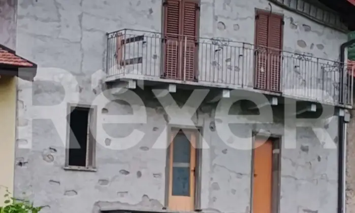 Rexer-Grandola-ed-Uniti-Appartamento-con-vista-panoramica-eventualmente-frazionabile-in-due-unit-Altro