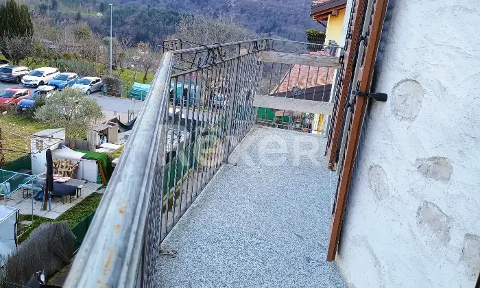 Rexer-Grandola-ed-Uniti-Appartamento-con-vista-panoramica-eventualmente-frazionabile-in-due-unit-Altro