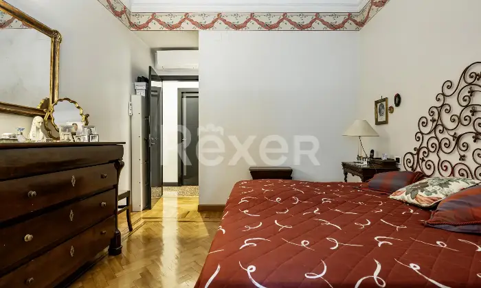 Rexer-Genova-NUDA-PROPRIETA-IMMOBILE-SIGNORILE-USUFRUTTUARIA-OTTANTADUENNE-Altro