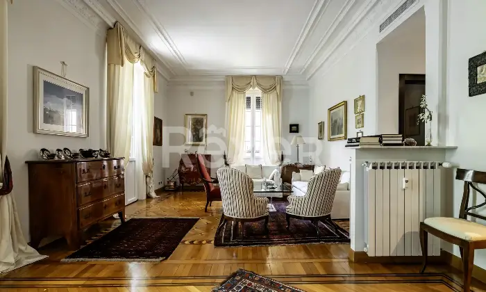 Rexer-Genova-NUDA-PROPRIETA-IMMOBILE-SIGNORILE-USUFRUTTUARIA-OTTANTADUENNE-Altro