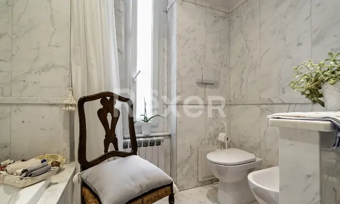Rexer-Genova-NUDA-PROPRIETA-IMMOBILE-SIGNORILE-USUFRUTTUARIA-OTTANTADUENNE-Altro