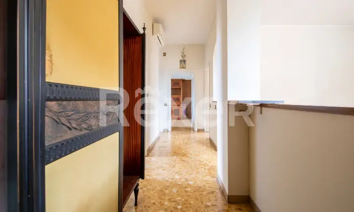 Rexer-Villasanta-Villasanta-trilocale-con-box-e-cantina-Altro