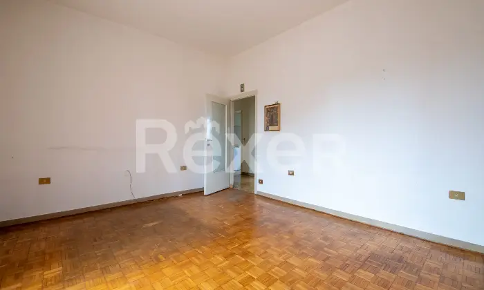 Rexer-Villasanta-Villasanta-trilocale-con-box-e-cantina-Altro