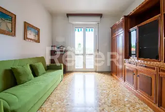 Rexer-Villasanta-Villasanta-trilocale-con-box-e-cantina-Altro