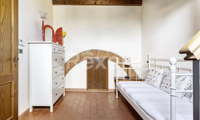 Rexer-Arezzo-Ampia-propriet-panoramica-su-pi-livelli-con-giardino-privato-ad-Arezzo-Altro