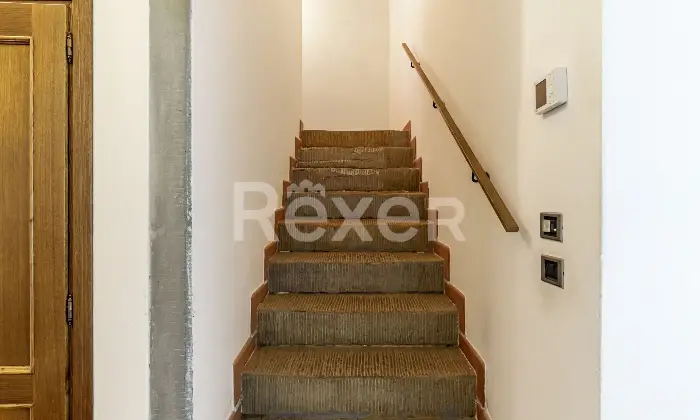 Rexer-Arezzo-Ampia-propriet-panoramica-su-pi-livelli-con-giardino-privato-ad-Arezzo-Altro