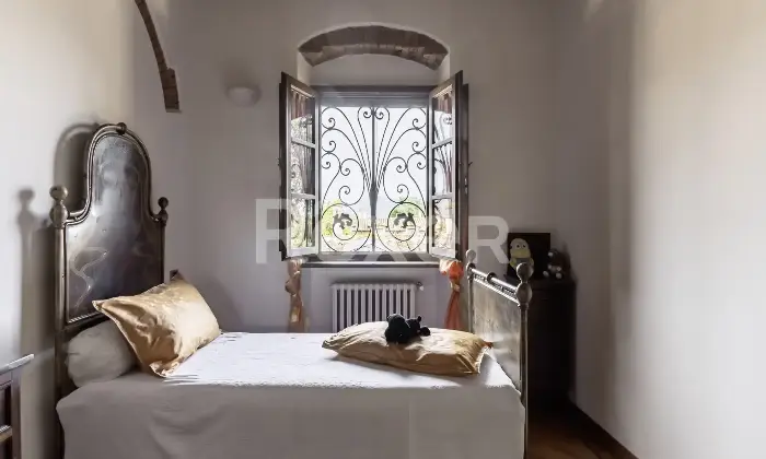 Rexer-Arezzo-Ampia-propriet-panoramica-su-pi-livelli-con-giardino-privato-ad-Arezzo-Altro