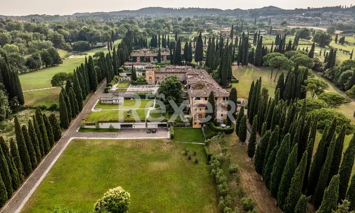 Rexer-Polpenazze-del-Garda-Esclusiva-opportunit-nel-cuore-del-Garda-Golf-Altro