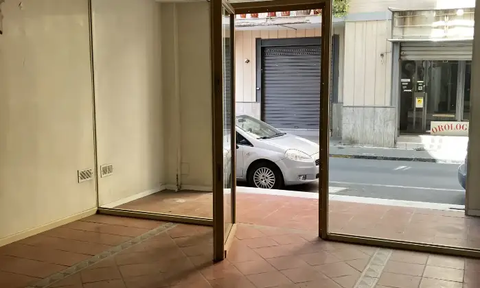 Rexer-Sarno-Negozio-in-centro-a-Sarno-Altro
