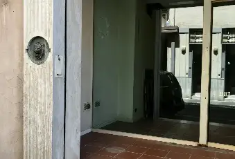 Rexer-Sarno-Negozio-in-centro-a-Sarno-Altro