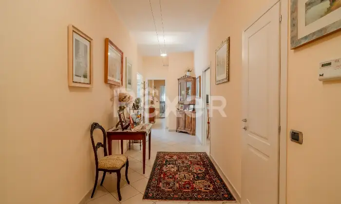 Rexer-Firenze-Legnaia-pressi-in-bel-palazzo-nuda-propriet-con-terrazza-abitabile-Altro