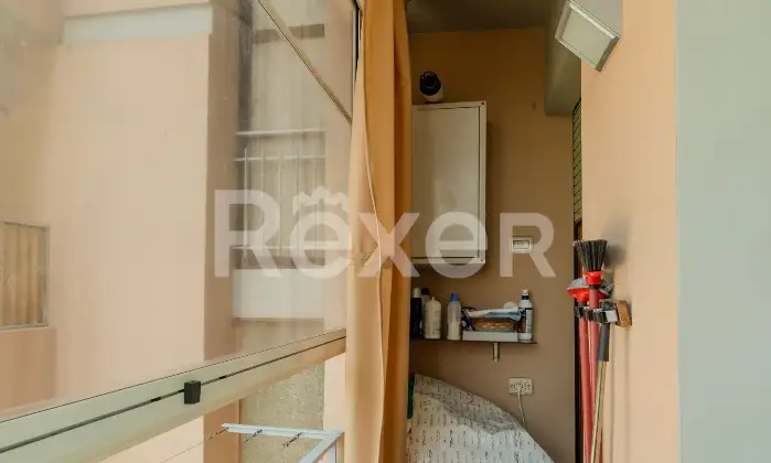 Rexer-Firenze-Legnaia-pressi-in-bel-palazzo-nuda-propriet-con-terrazza-abitabile-Altro