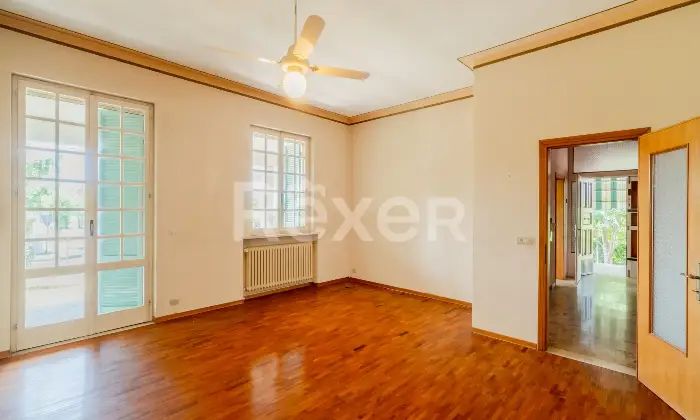 Rexer-Moglia-Villa-indipendente-con-giardino-terrazzi-e-ampi-spazi-su-tre-livelli-Moglia-MN-Altro