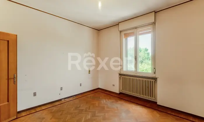 Rexer-Moglia-Villa-indipendente-con-giardino-terrazzi-e-ampi-spazi-su-tre-livelli-Moglia-MN-Altro