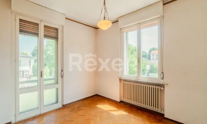 Rexer-Moglia-Villa-indipendente-con-giardino-terrazzi-e-ampi-spazi-su-tre-livelli-Moglia-MN-Altro