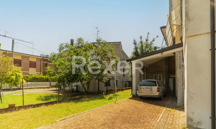 Rexer-Moglia-Villa-indipendente-con-giardino-terrazzi-e-ampi-spazi-su-tre-livelli-Moglia-MN-Altro