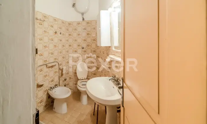 Rexer-San-Benedetto-del-Tronto-Palazzo-Voltattorni-palazzo-storico-nel-cuore-di-San-Benedetto-del-Tronto-Altro