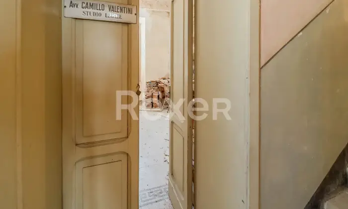 Rexer-San-Benedetto-del-Tronto-Palazzo-Voltattorni-palazzo-storico-nel-cuore-di-San-Benedetto-del-Tronto-Altro