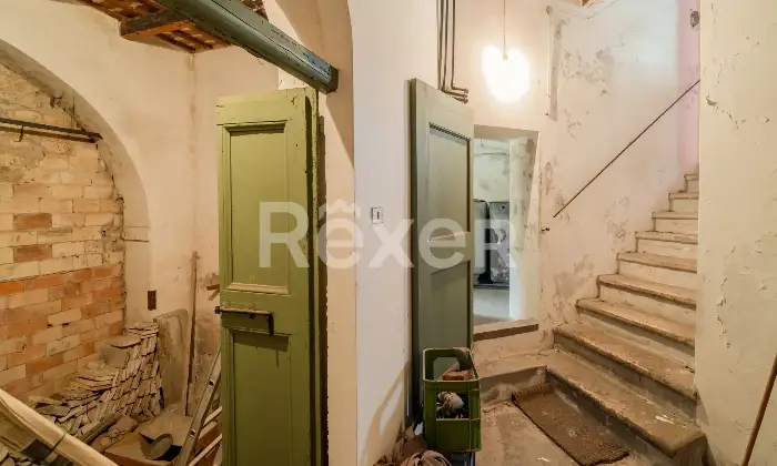 Rexer-San-Benedetto-del-Tronto-Palazzo-Voltattorni-palazzo-storico-nel-cuore-di-San-Benedetto-del-Tronto-Altro