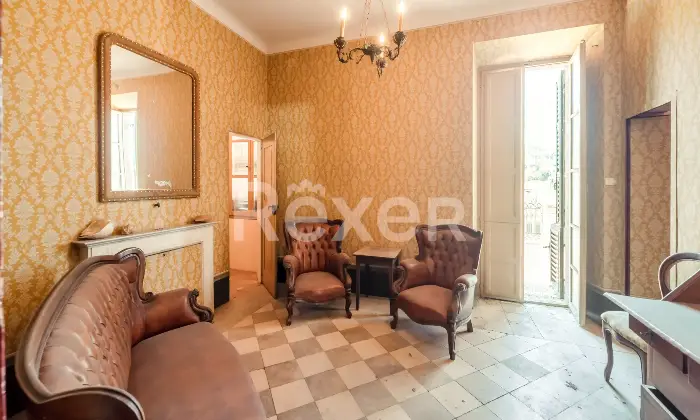 Rexer-San-Benedetto-del-Tronto-Palazzo-Voltattorni-palazzo-storico-nel-cuore-di-San-Benedetto-del-Tronto-Altro
