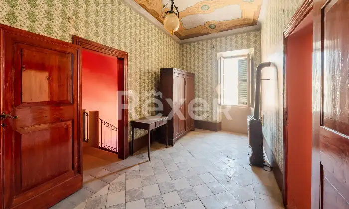 Rexer-San-Benedetto-del-Tronto-Palazzo-Voltattorni-palazzo-storico-nel-cuore-di-San-Benedetto-del-Tronto-Altro